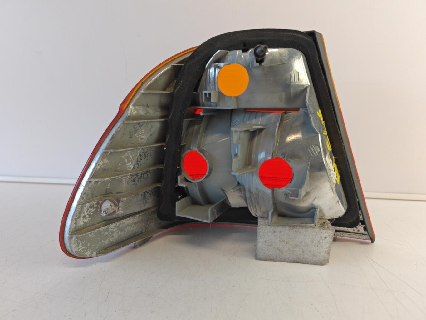 Fanale posteriore principale destro (luci) BMW SERIE 3 E46 PHASE 1 Diésel - 1