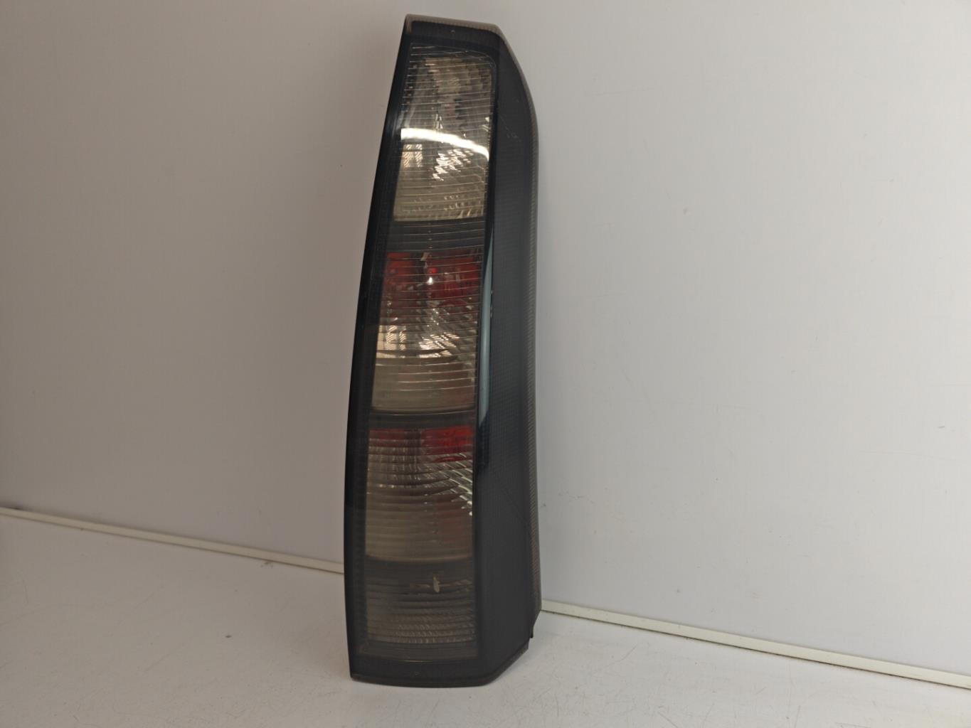 Fanale posteriore principale destro (luci) OPEL MERIVA A PHASE 2 Diésel - 1