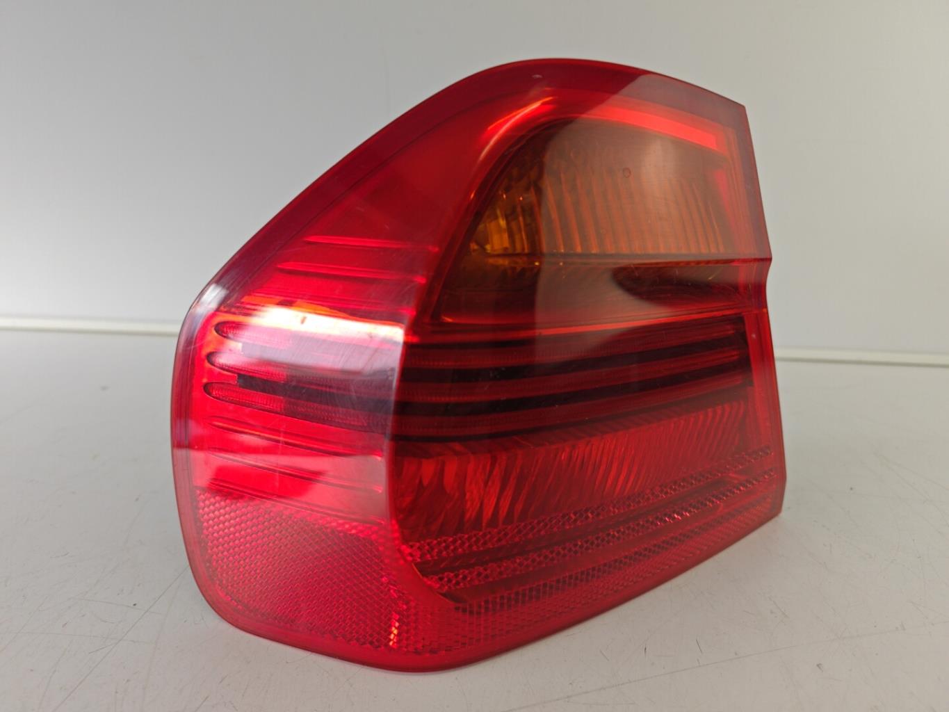 Fanale posteriore principale sinistro (luci) BMW SERIE 3 E90 PHASE 1 Diésel - 1