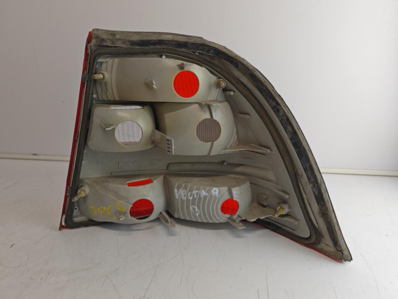 Fanale posteriore principale sinistro (luci) OPEL VECTRA B PHASE 1 Gasolina - 1
