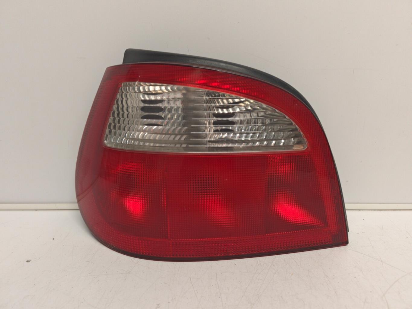 Fanale posteriore principale sinistro (luci) RENAULT MEGANE 1 PHASE 2  - 1