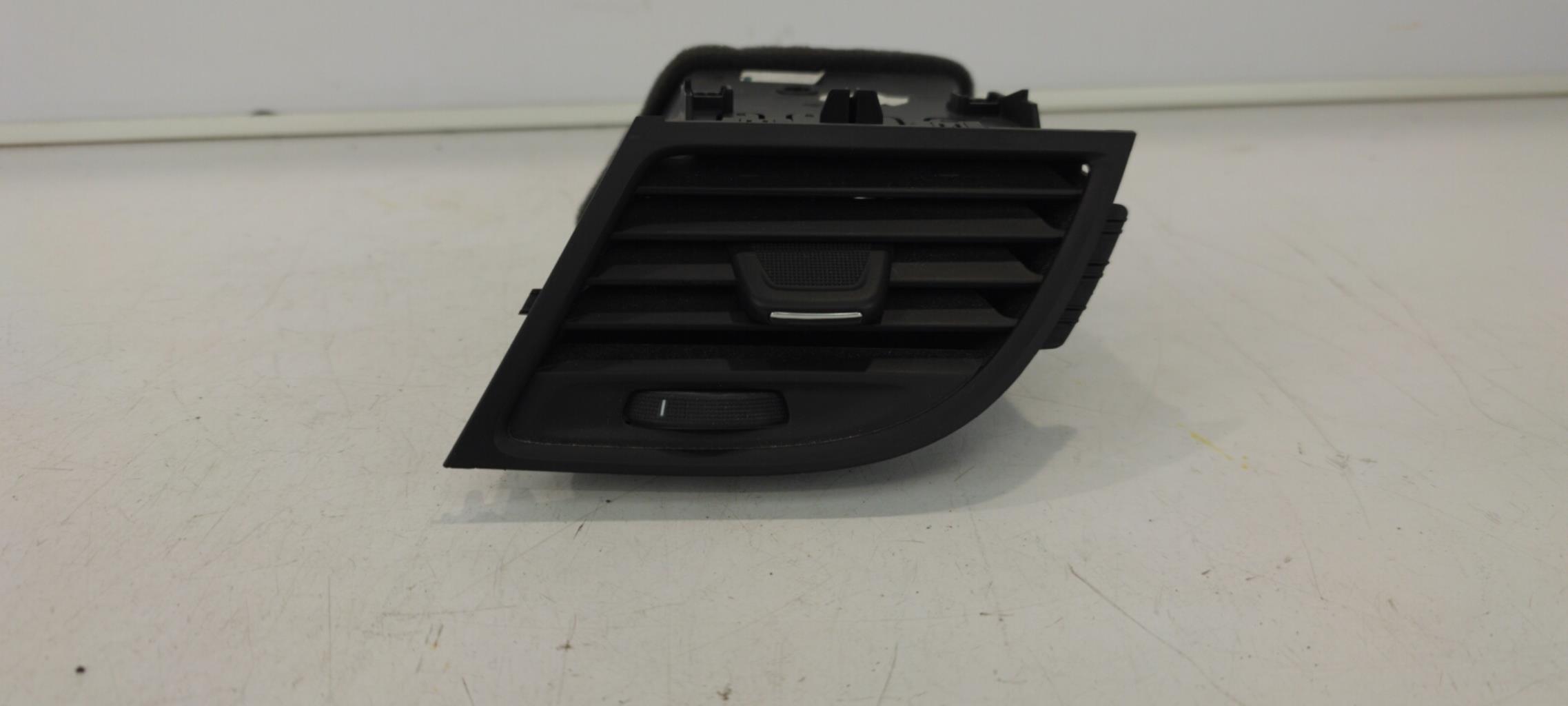 Bocchetta aerazione cruscotto anteriore destra OPEL ZAFIRA TOURER C PHASE 1 Diésel - 1