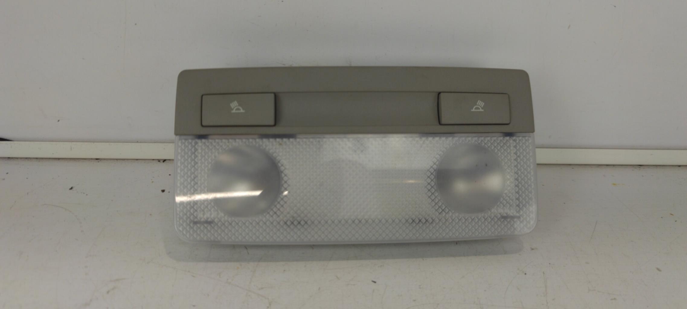 Luce di cortesia OPEL ZAFIRA TOURER C PHASE 1 Diésel - 1