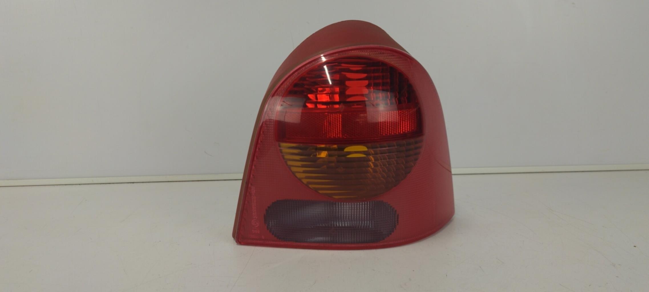 Fanale posteriore principale destro (luci) RENAULT TWINGO 1 PHASE 2 Gasolina - 1