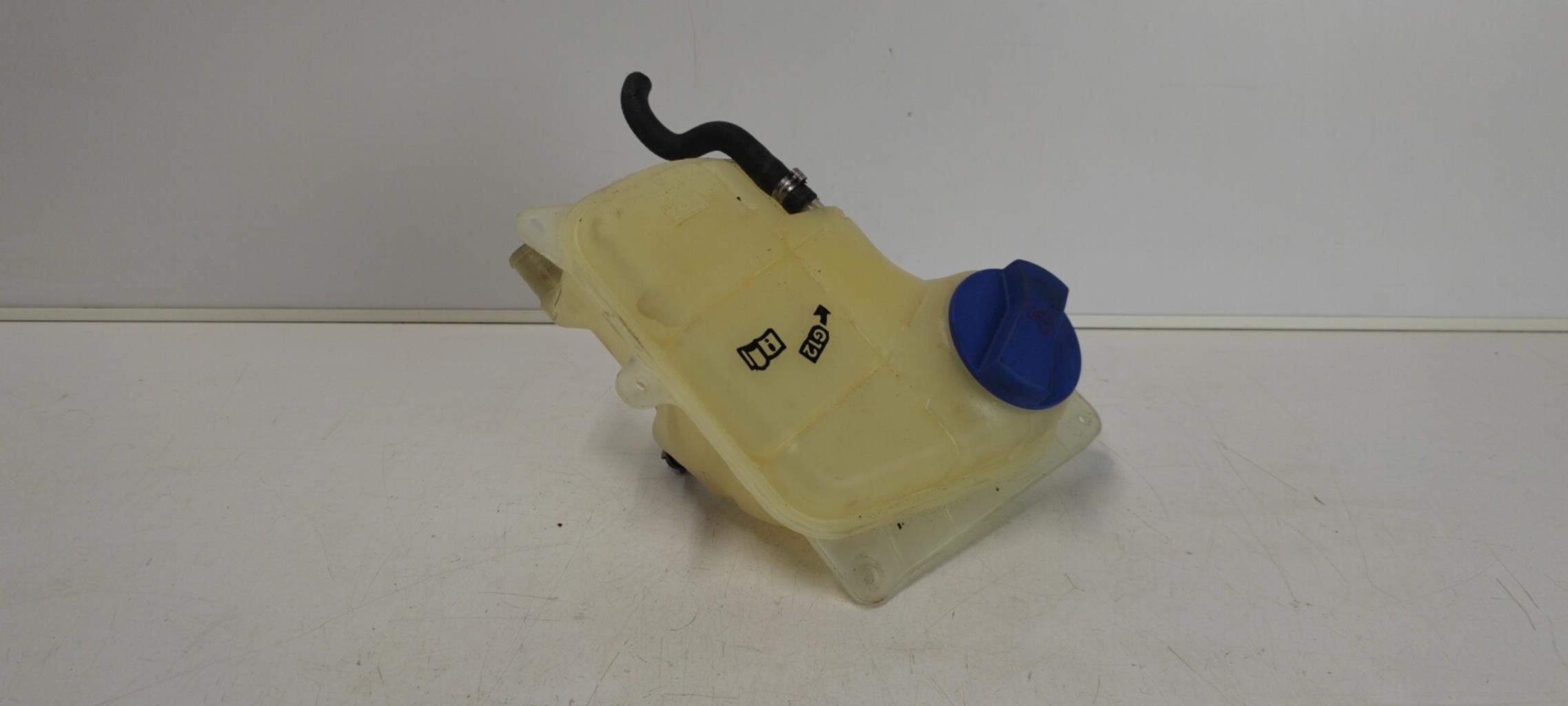 Vase d'expansion AUDI A4 1 PHASE 1 Essence - 1