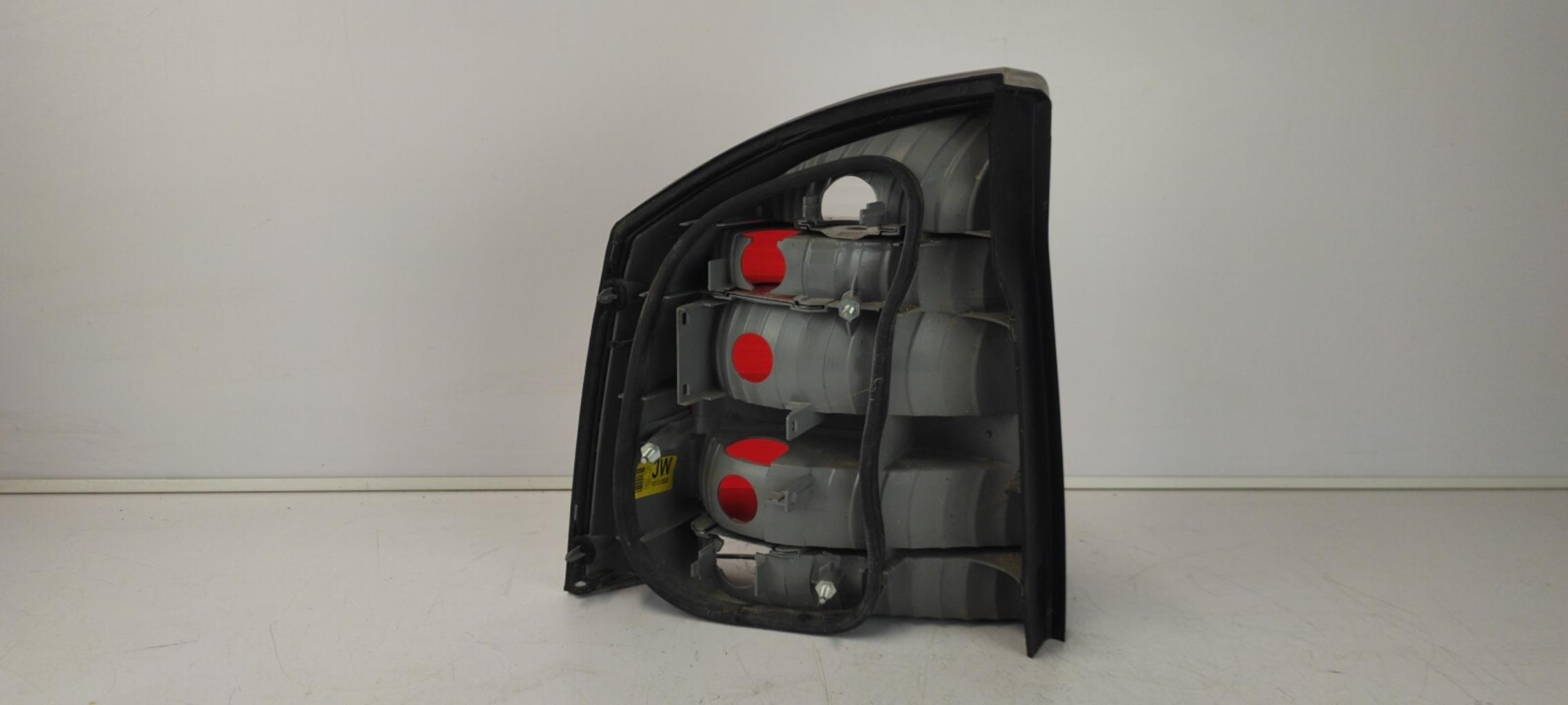 Fanale posteriore principale destro (luci) OPEL VECTRA C PHASE 1 Diésel - 1