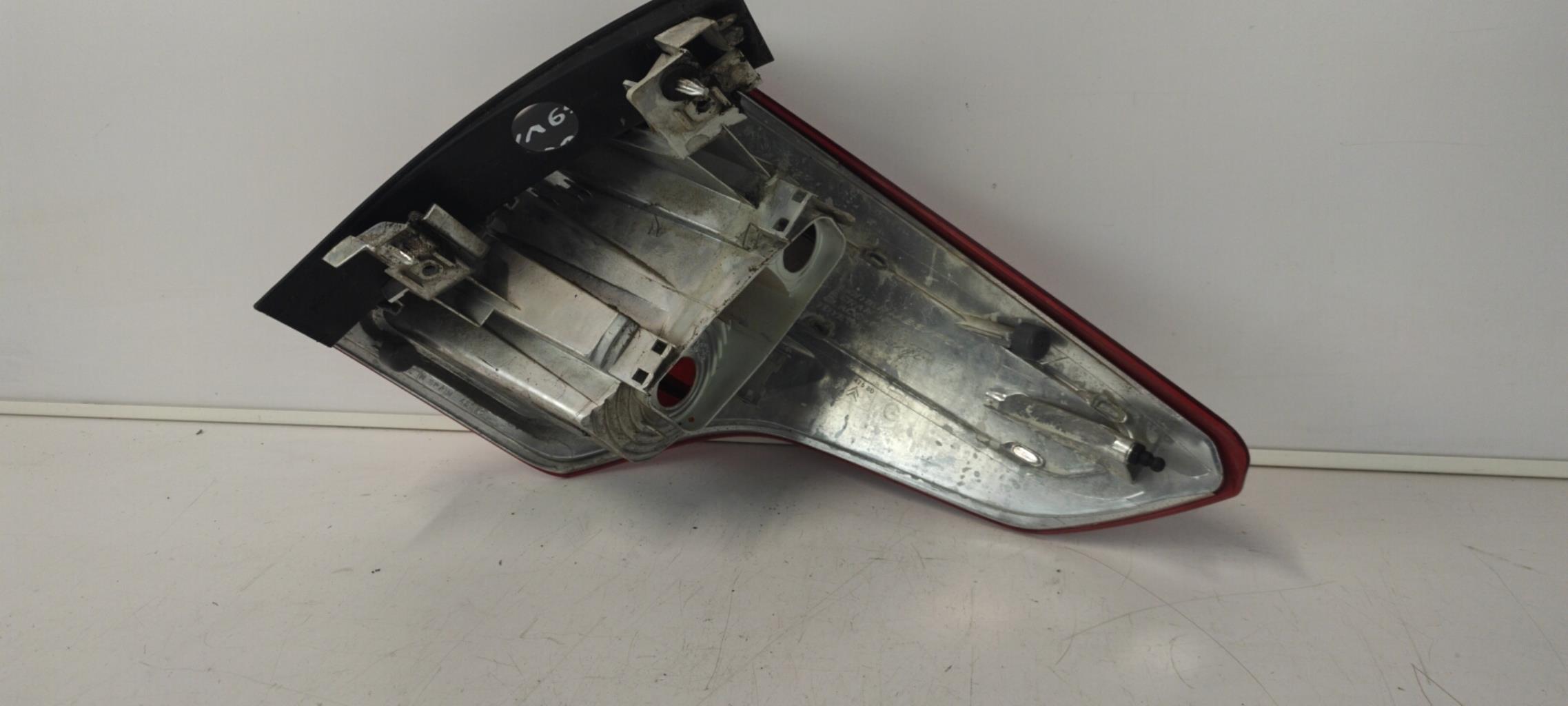 Fanale posteriore principale sinistro (luci) CITROEN C4 PICASSO 1 Diésel - 1