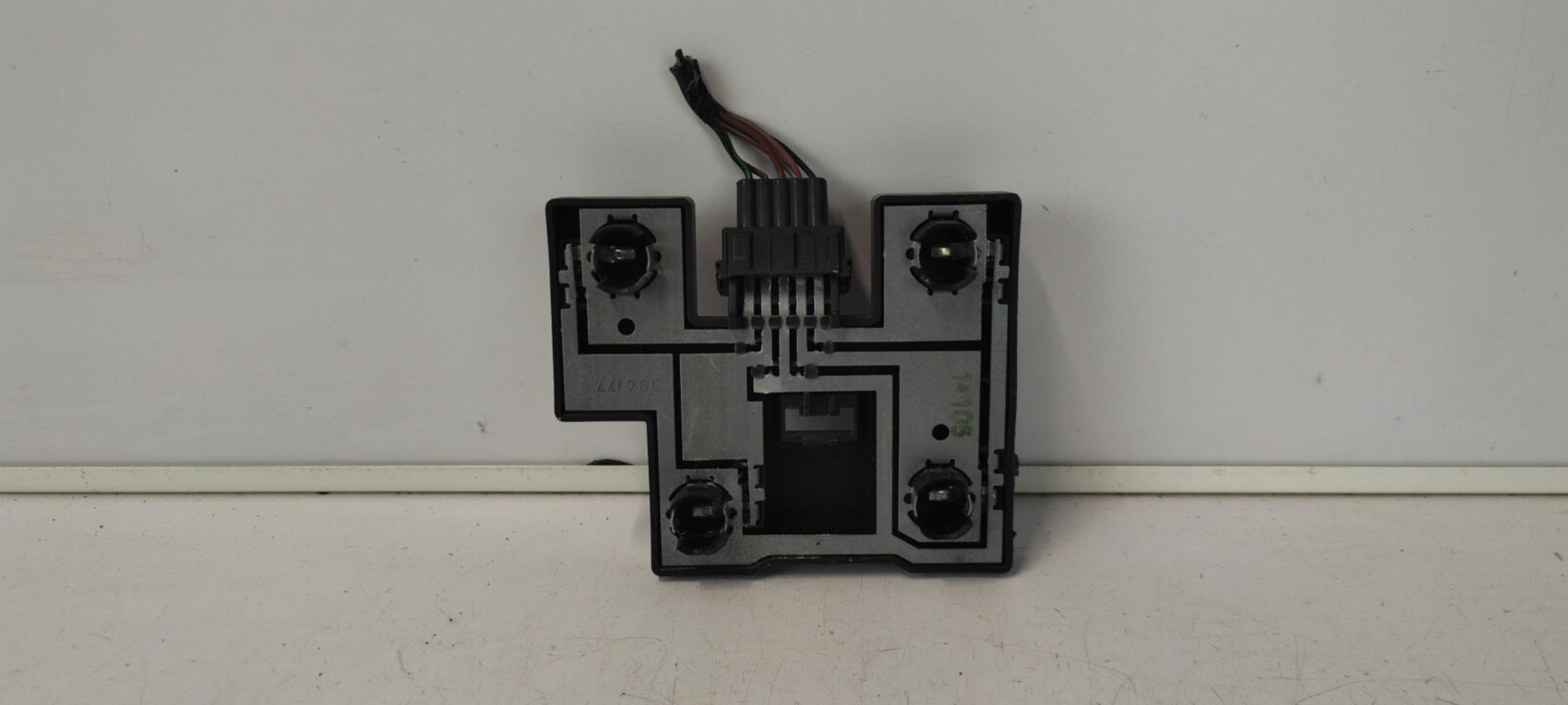 Base portalampade fanale posteriore destro FORD ESCORT 6 Diésel - 1