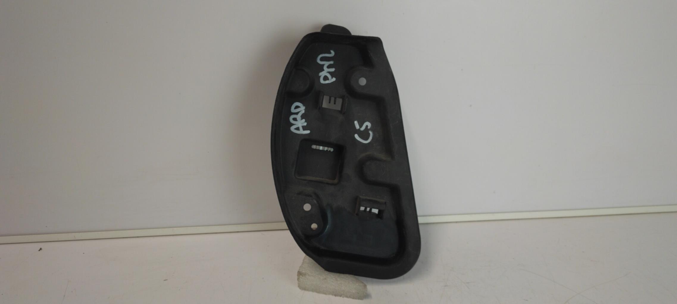 Base portalampade fanale posteriore destro CITROEN C5 1 PHASE 1 Gasolina - 1
