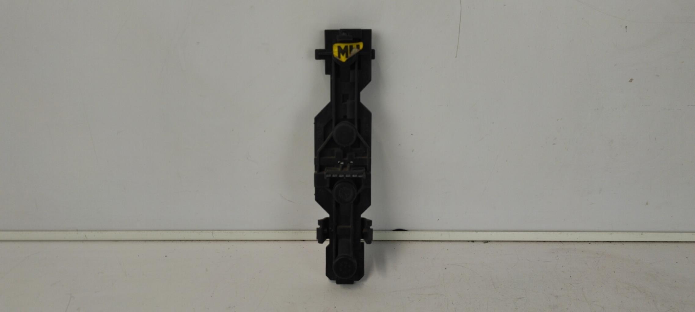 Base portalampade fanale posteriore destro OPEL COMBO C PHASE 2 Diésel - 1