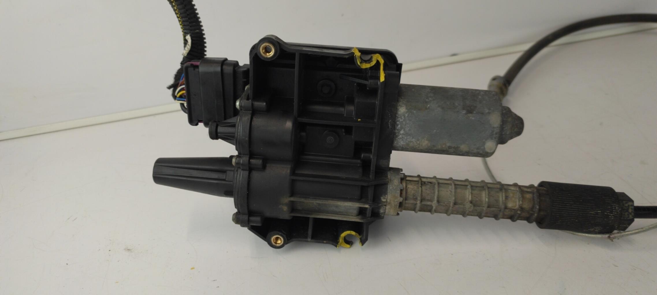 Blocco elettrico freno a mano OPEL MERIVA B  - 1