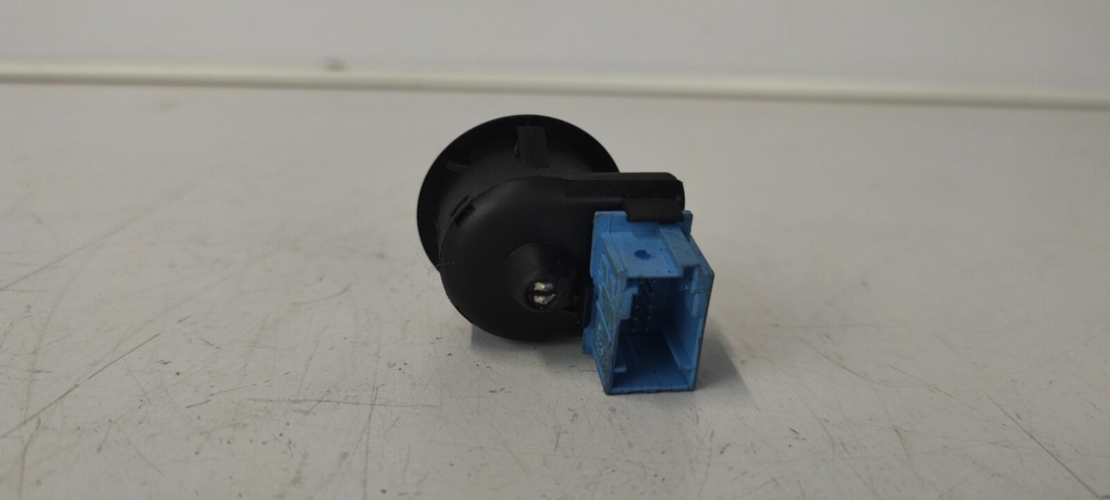 Commande retroviseurs CITROEN XSARA PICASSO PHASE 1 Essence - 1