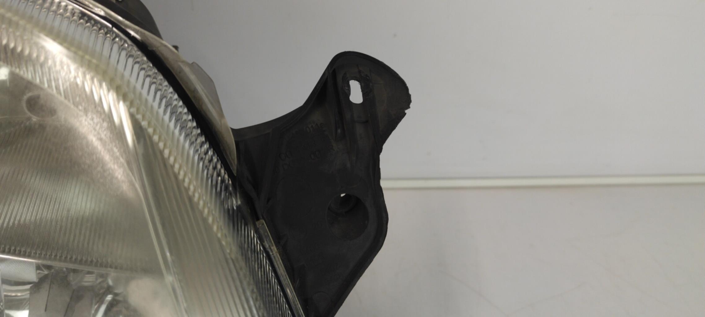 Gruppo ottico anteriore principale destro (luci)(faro) OPEL MERIVA A PHASE 1  - 1