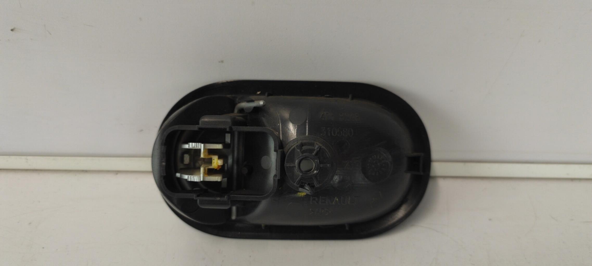 Maniglia interna posteriore destra RENAULT CLIO 3 PHASE 1 Diésel - 1
