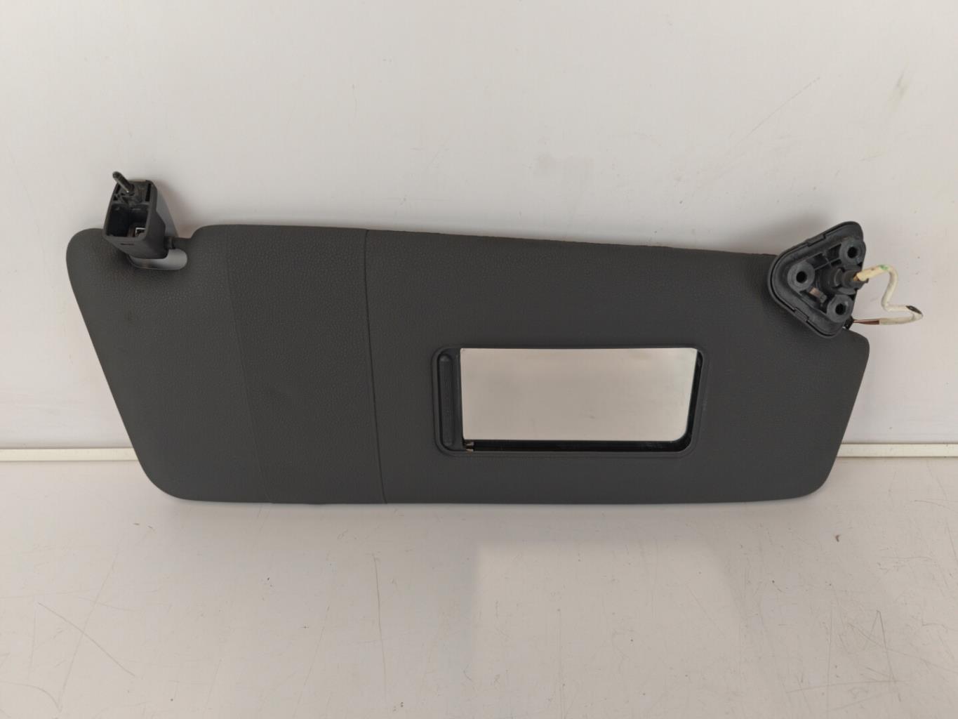 Pare soleil droit BMW X3 E83 PHASE 1 Diesel - 1