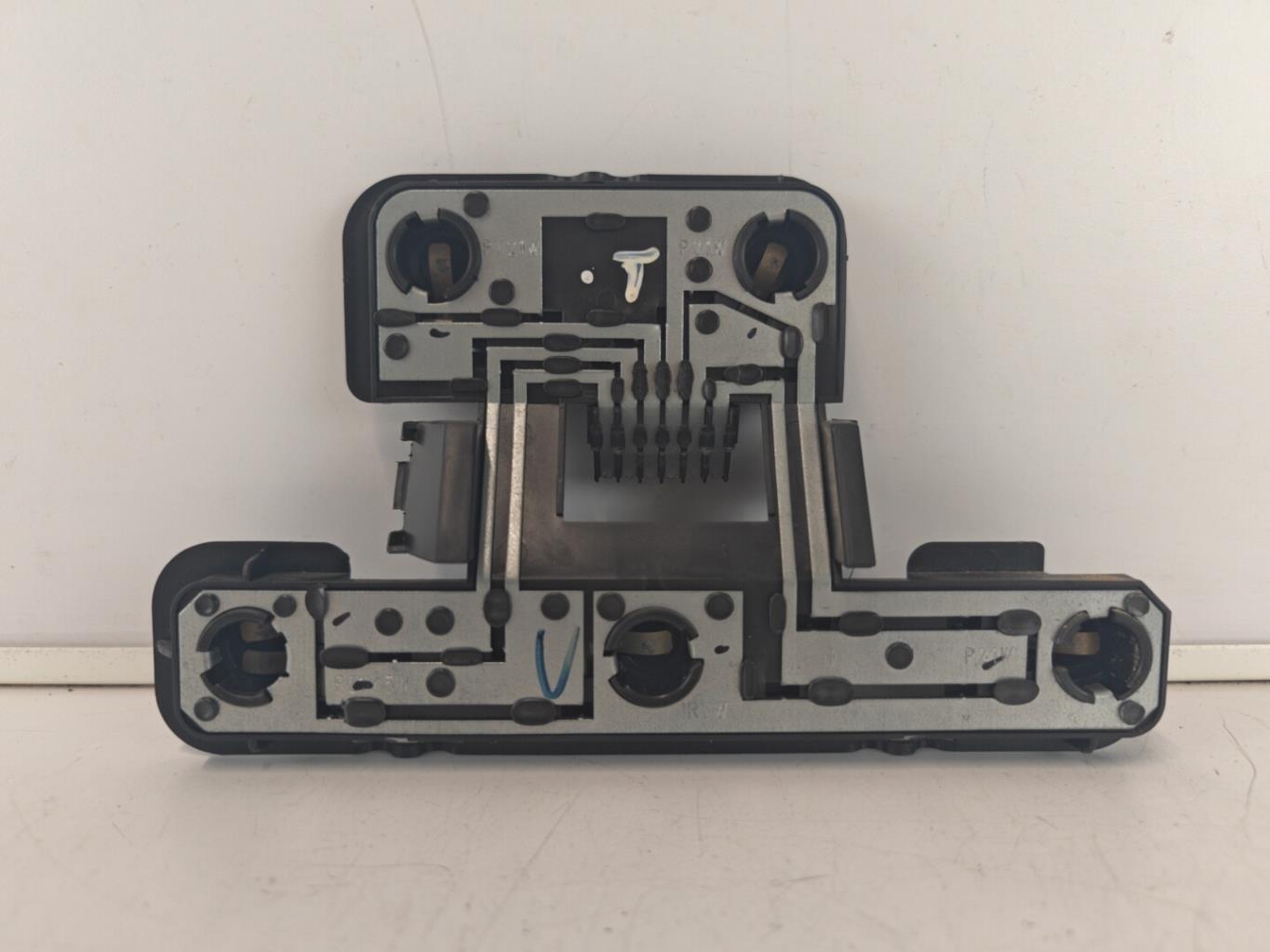 Base portalampade fanale posteriore sinistro OPEL TIGRA 1 COUPE Gasolina - 1