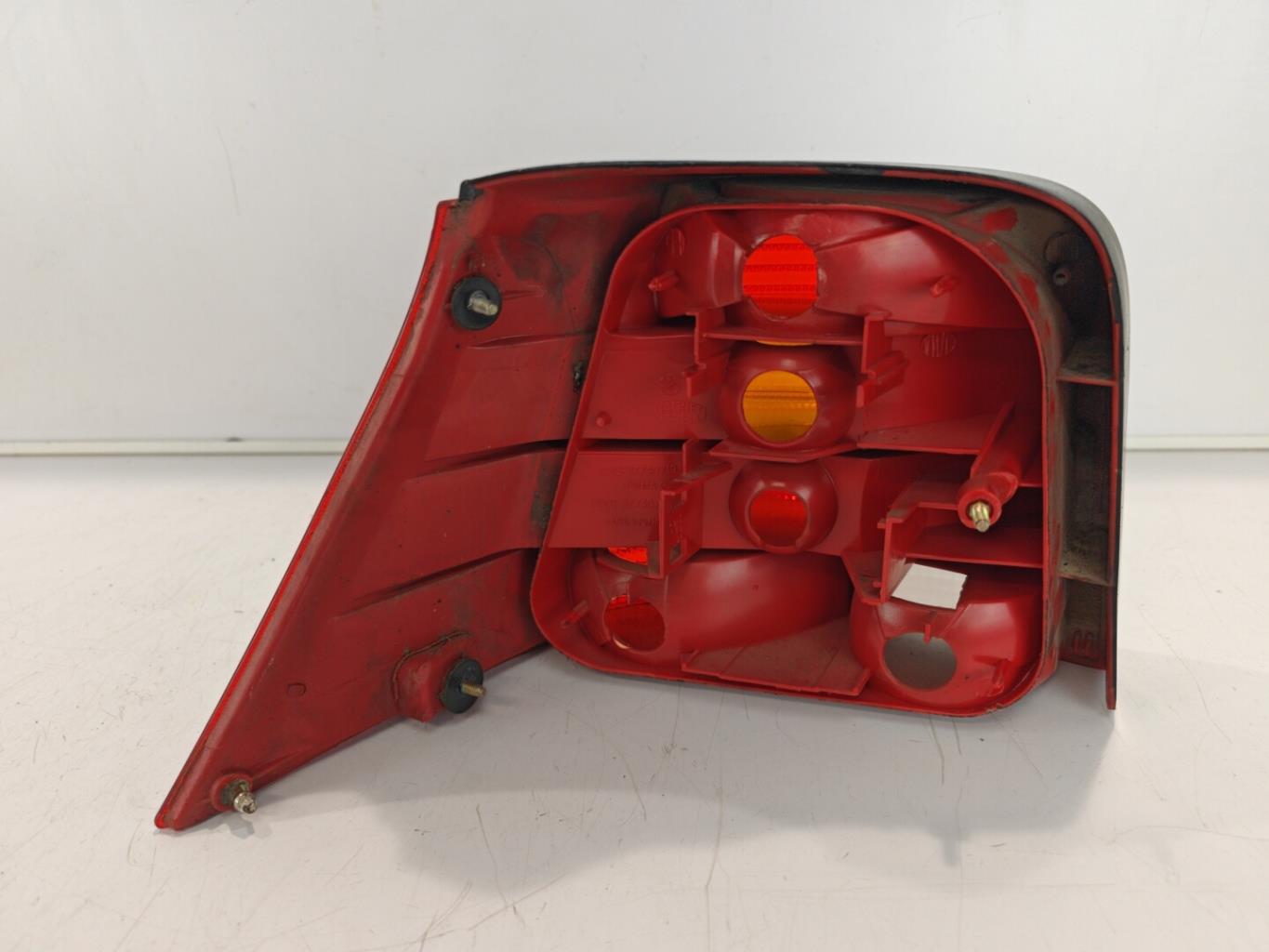Fanale posteriore principale destro (luci) VOLKSWAGEN GOLF 4 Diésel - 1