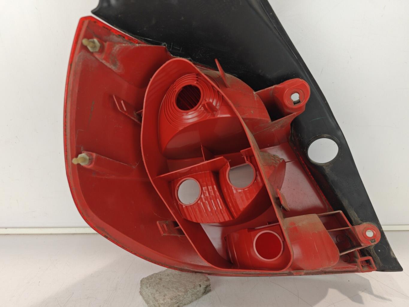 Fanale posteriore principale destro (luci) RENAULT CLIO 3 PHASE 1 Diésel - 1