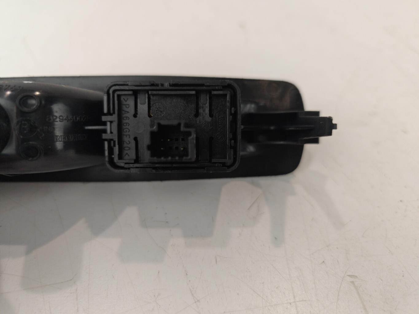 Interruttore lavacristalli posteriore sinistro RENAULT LAGUNA 3  - 1