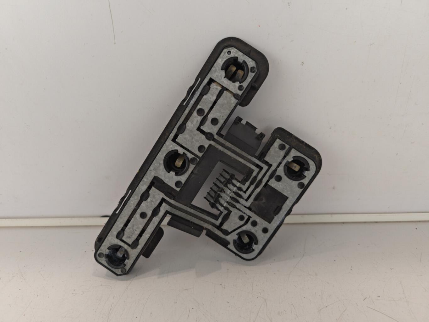 Base portalampade fanale posteriore sinistro OPEL TIGRA 1 COUPE Gasolina - 1