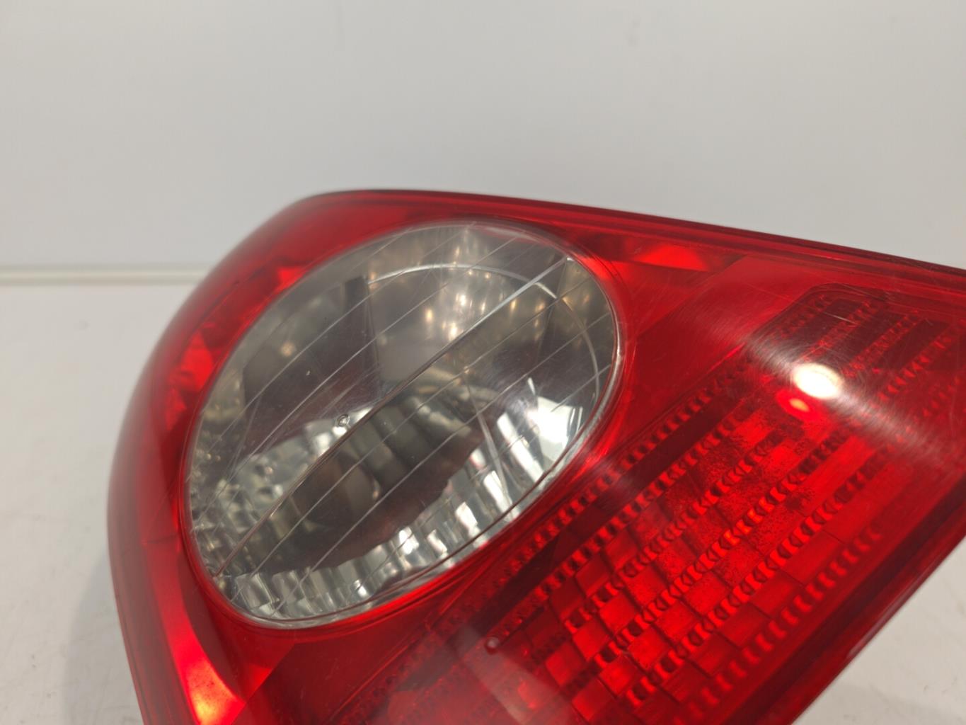 Fanale posteriore principale sinistro (luci) RENAULT CLIO 2 PHASE 2 Gasolina - 1