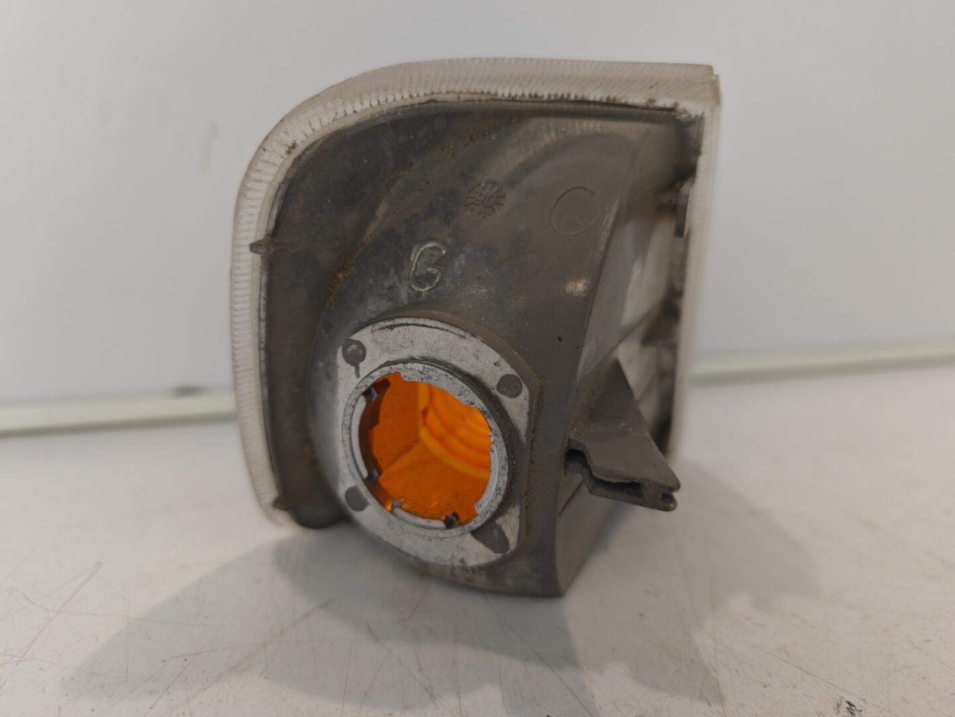 Gruppo ottico anteriore secondario sinistro (luci)(freccia) PEUGEOT 405 PHASE 1 Gasolina - 1