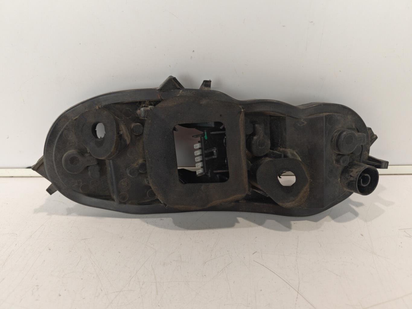 Base portalampade fanale posteriore destro OPEL CORSA D PHASE 2 Diésel - 1