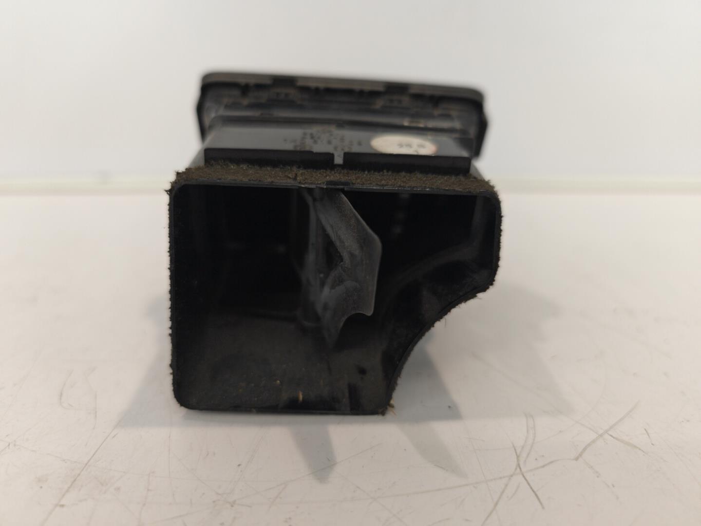 Bocchetta aerazione cruscotto VOLKSWAGEN GOLF 5 Diésel - 1