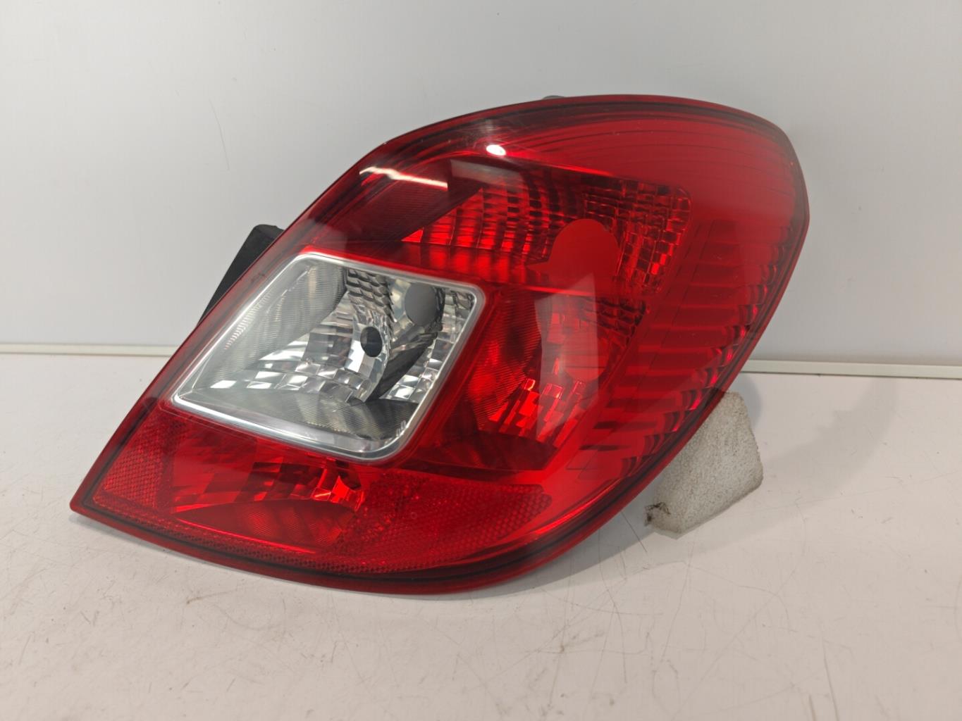 Fanale posteriore principale destro (luci) OPEL CORSA D PHASE 1 Diésel - 1