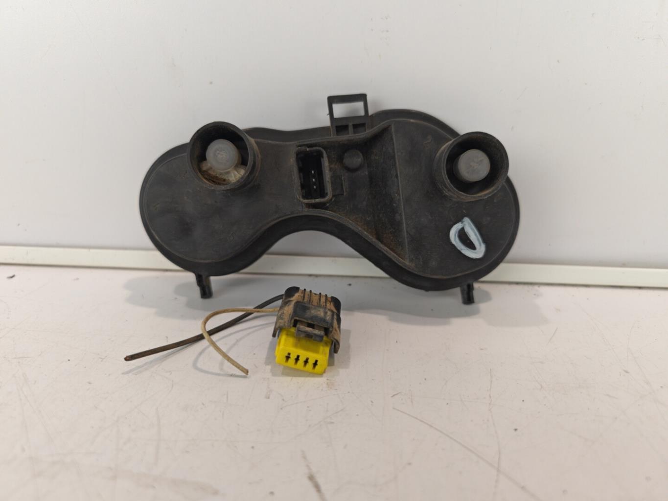Base portalampade fanale posteriore destro RENAULT MEGANE 2 PHASE 1 Diésel - 1