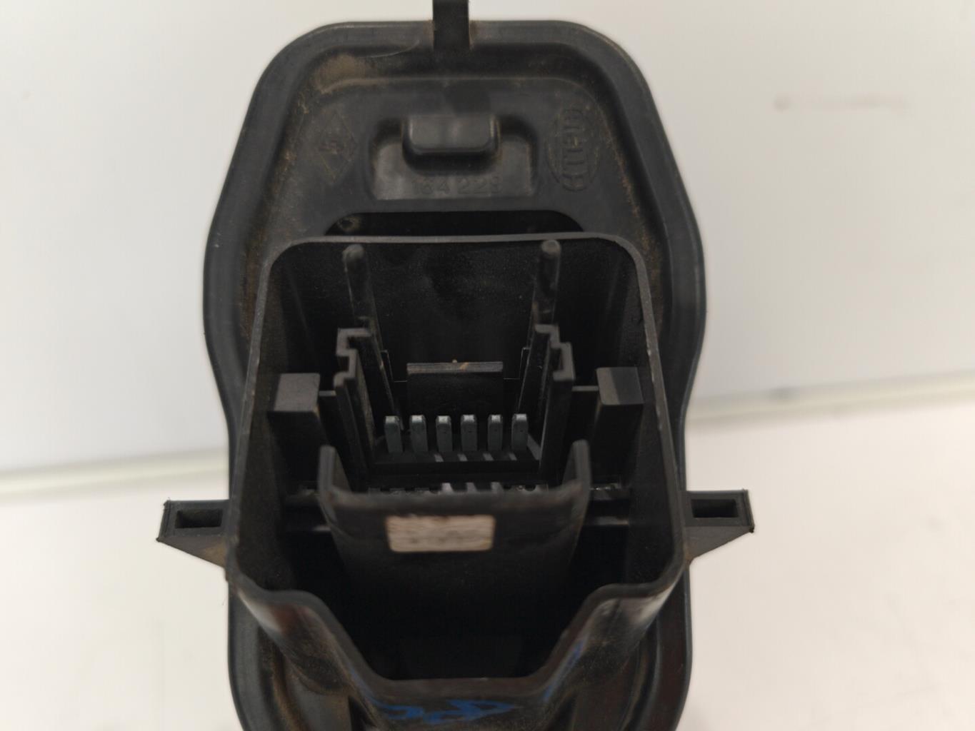 Base portalampade fanale posteriore destro RENAULT GRAND SCENIC 2 PHASE 1 Diésel - 1