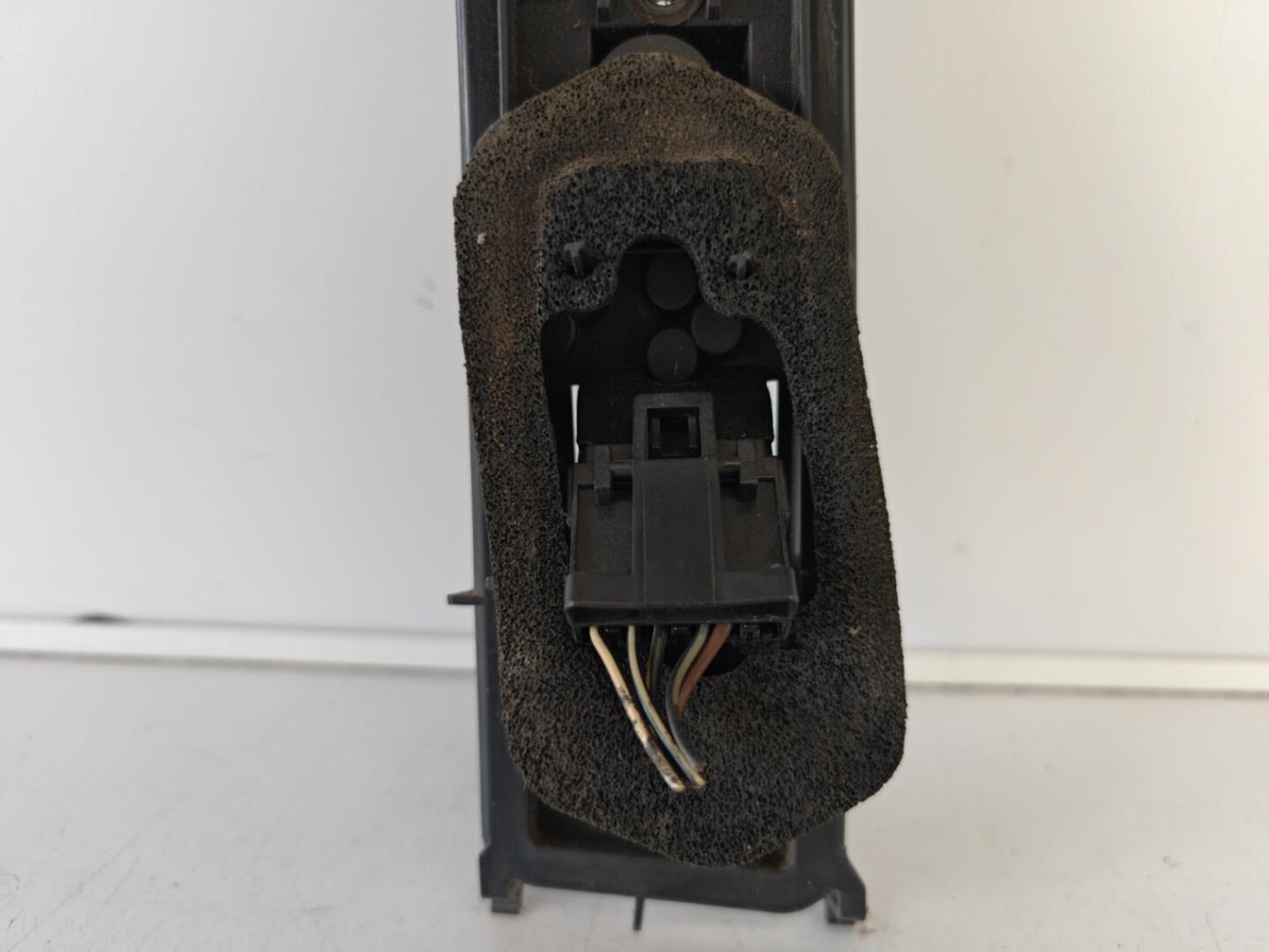 Base portalampade fanale posteriore sinistro OPEL MERIVA A PHASE 1 Gasolina - 1