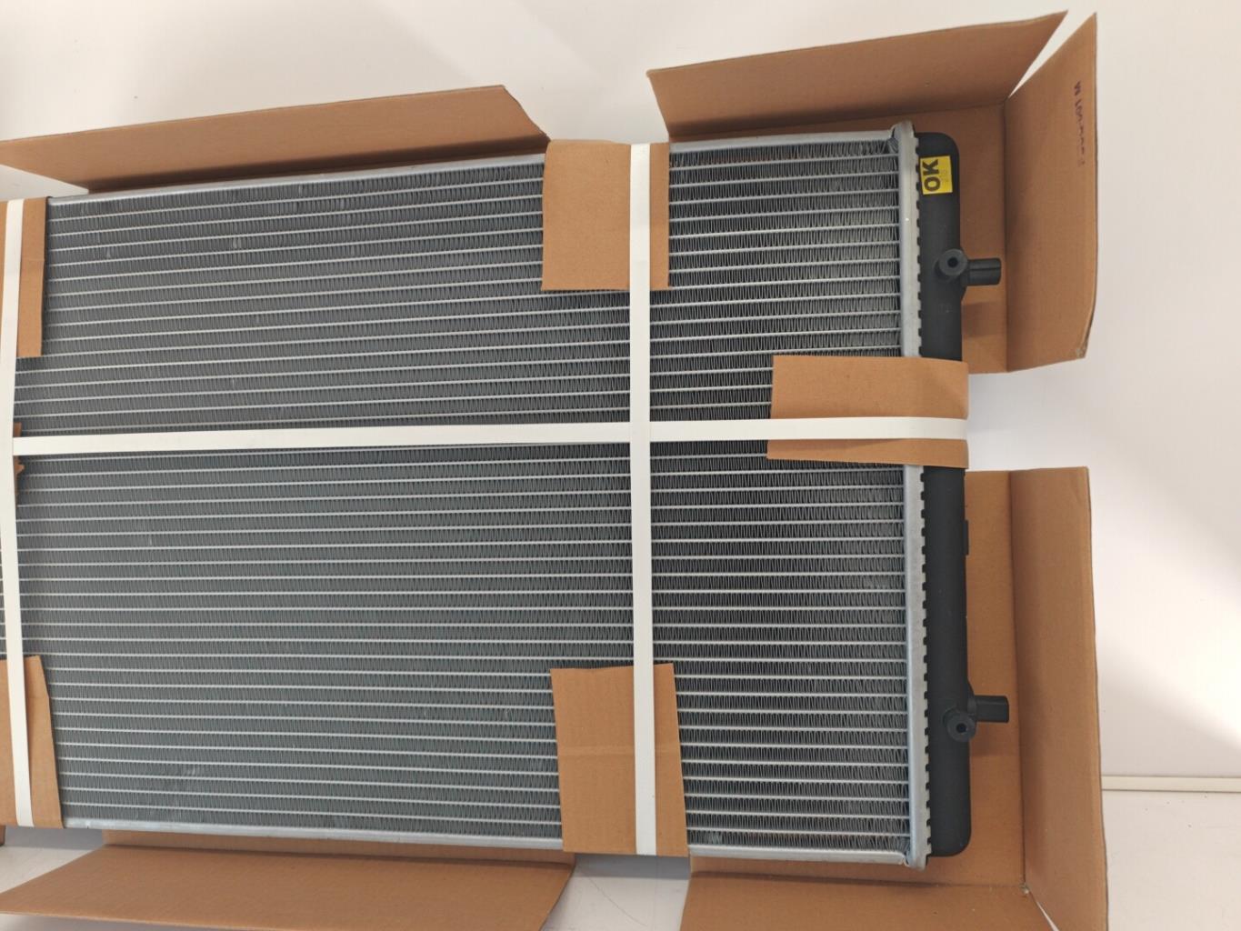 Radiateur eau VOLKSWAGEN GOLF 4 Diesel - 1