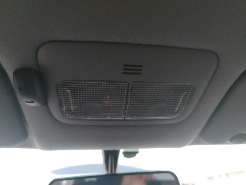 Luce di cortesia TOYOTA YARIS 2 PHASE 2 Diésel - 1