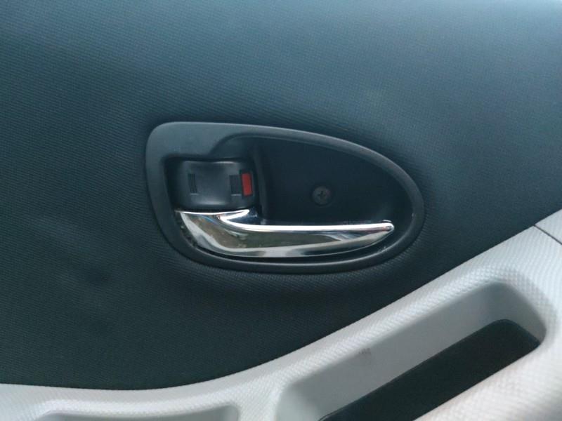 Maniglia interna anteriore sinistra TOYOTA YARIS 2 PHASE 2 Diésel - 1