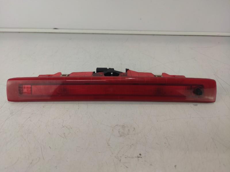 Feu arriere stop central RENAULT CLIO 3 PHASE 1 Diesel - 1