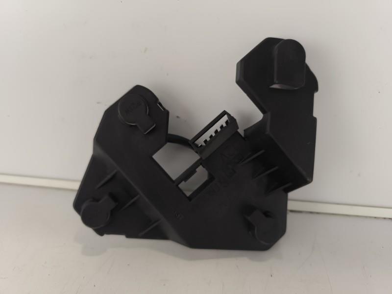 Base portalampade fanale posteriore destro AUDI A4 1 PHASE 1 Gasolina - 1