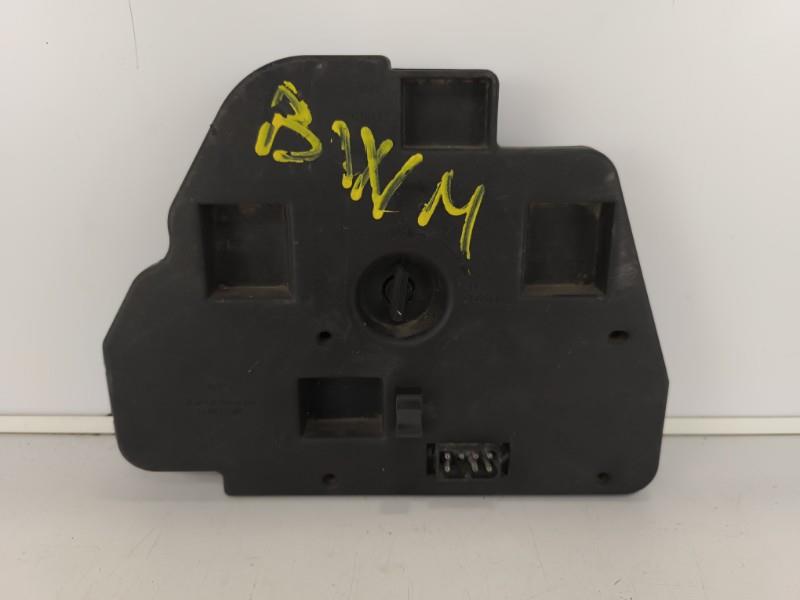 Base portalampade fanale posteriore sinistro BMW SERIE 5 E39  - 1