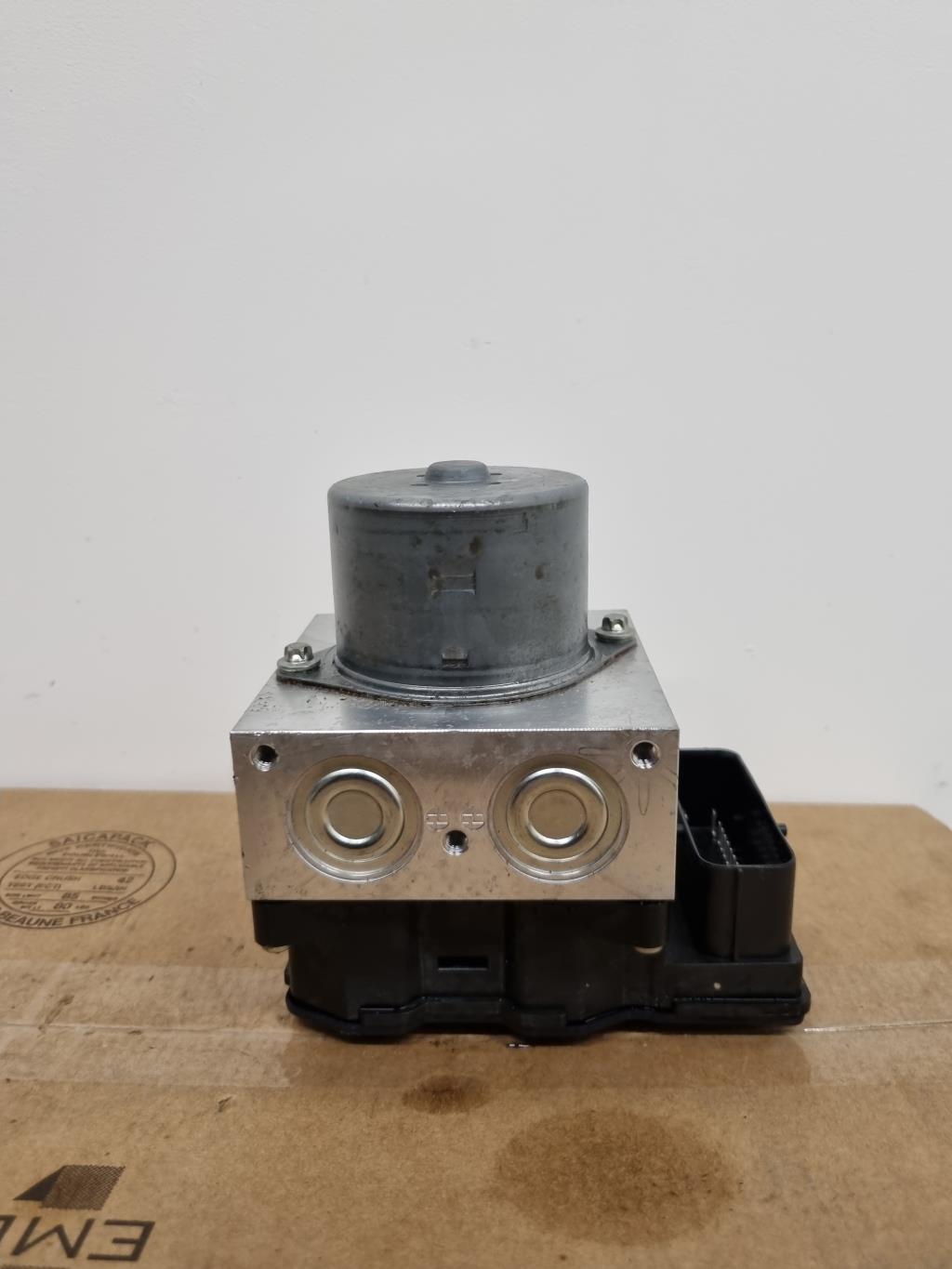 Bloc ABS (freins anti-blocage) MINI MINI 2 R56 PHASE 2 Diesel - 1