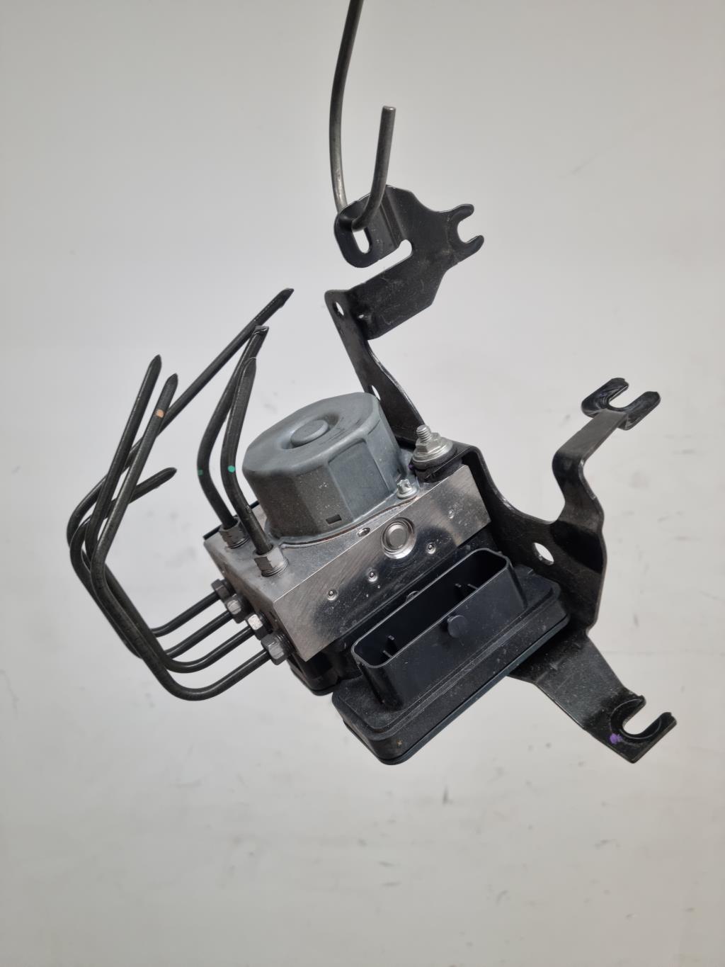Bloc ABS (freins anti-blocage) RENAULT CLIO 4 PHASE 1 Diesel - 1