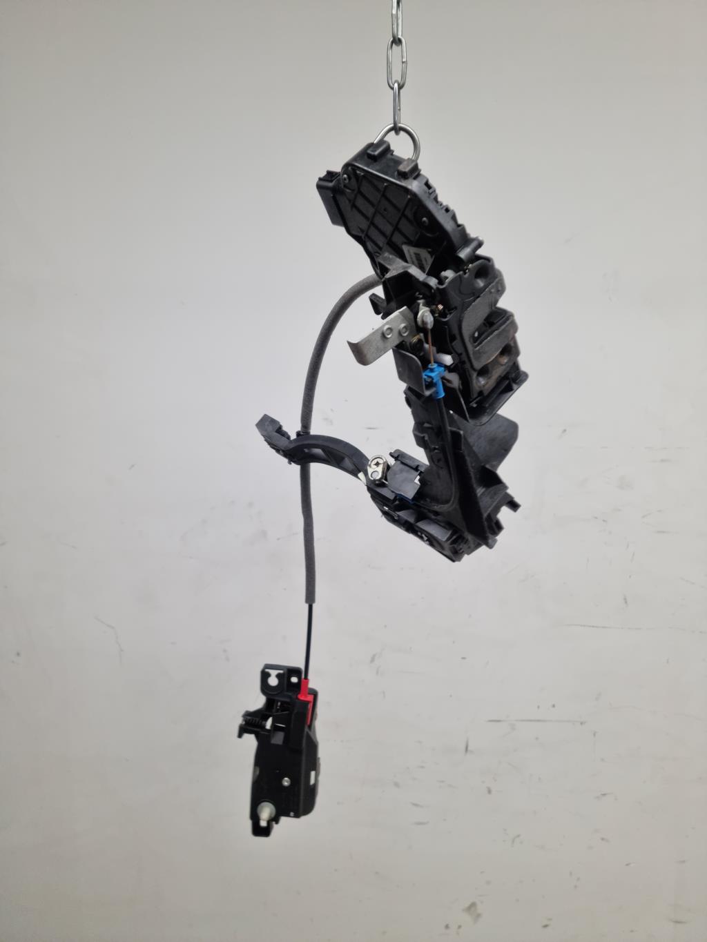 Serrure avant droit FORD MONDEO 3 PHASE 1 BREAK Diesel - 1