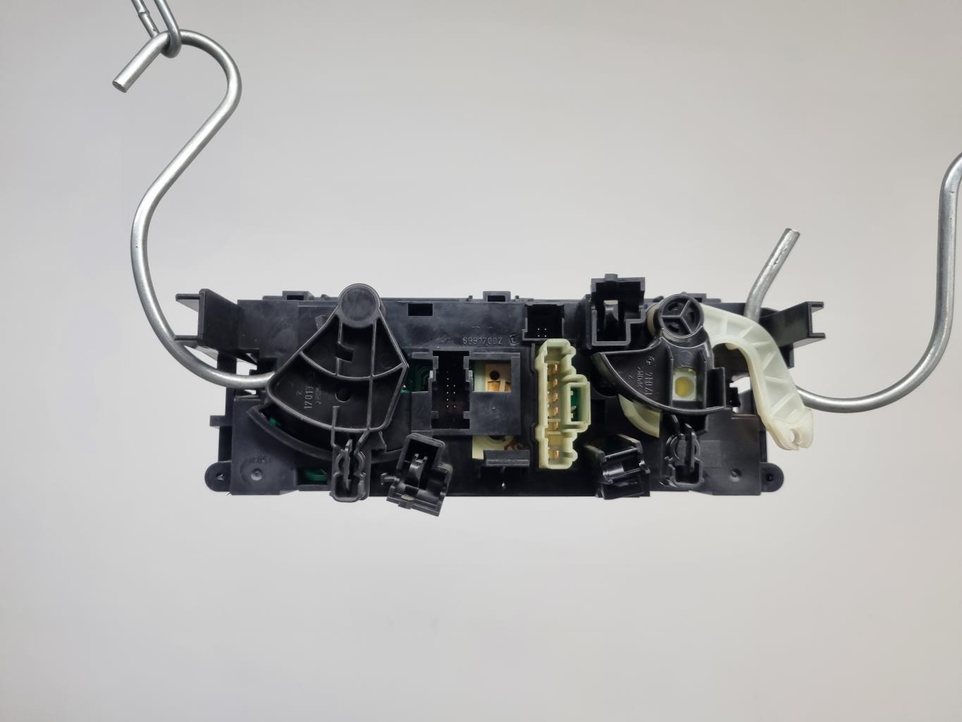 Commande chauffage PEUGEOT 207 PHASE 1 Diesel - 1