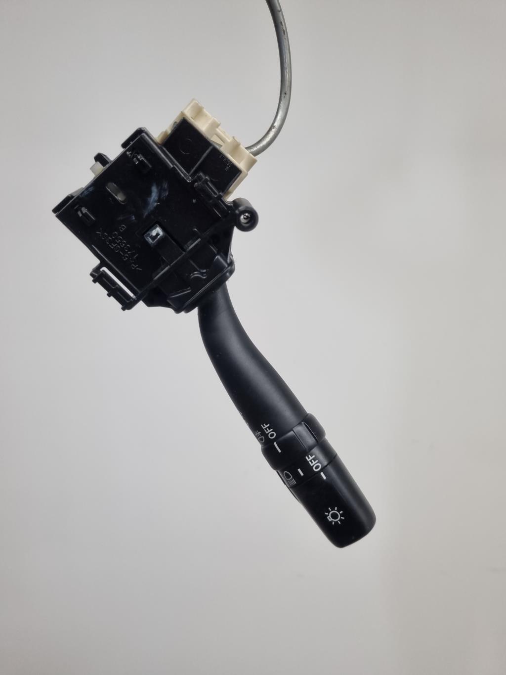 Commodo phare TOYOTA COROLLA VERSO 2 PHASE 1 Diesel - 1