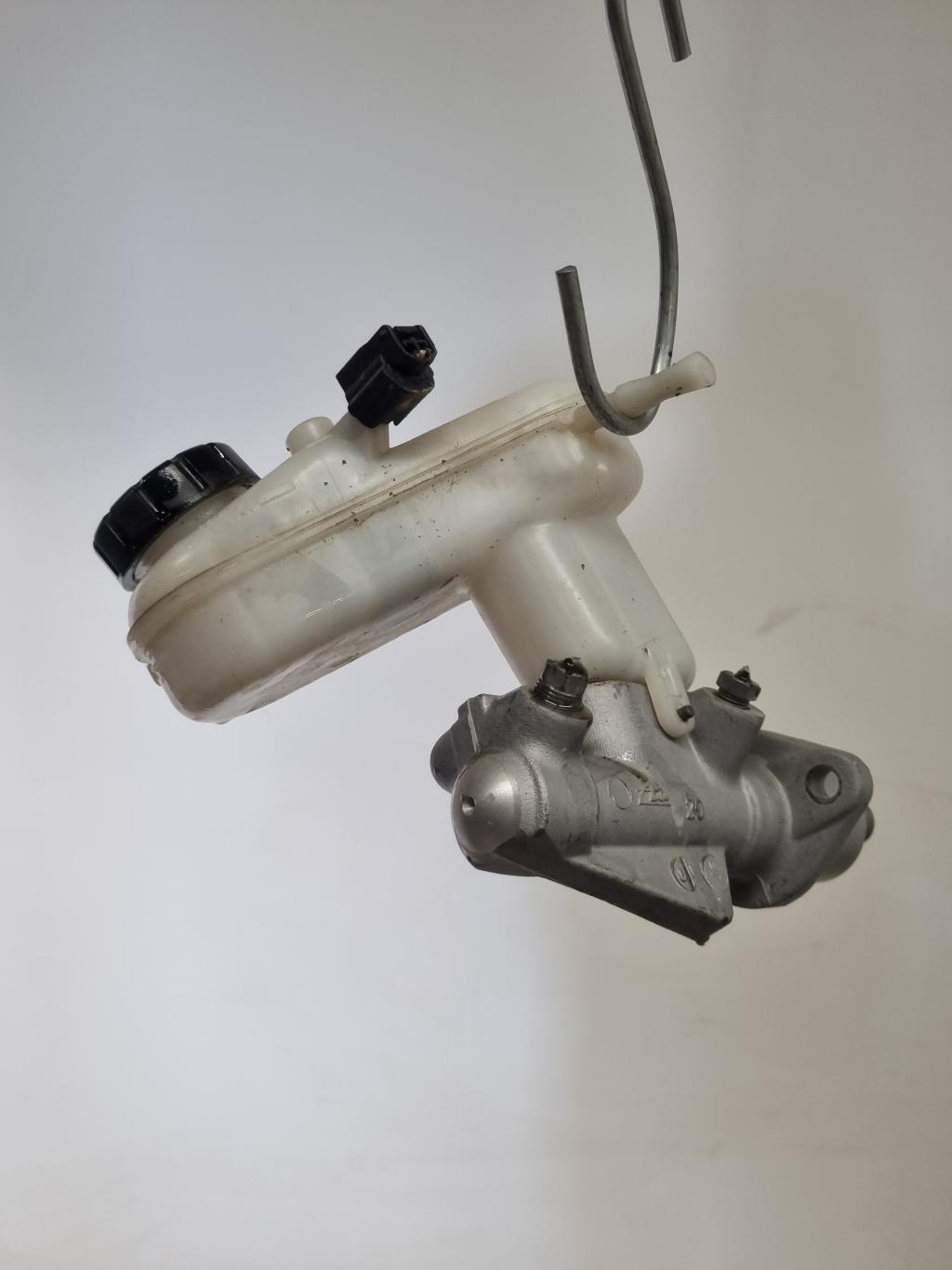 Maitre cylindre (freinage) RENAULT TWINGO 2 PHASE 1 Essence - 1