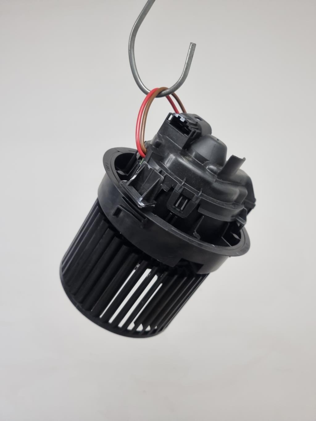 Pulseur d'air RENAULT CLIO 4 PHASE 1 Essence - 1