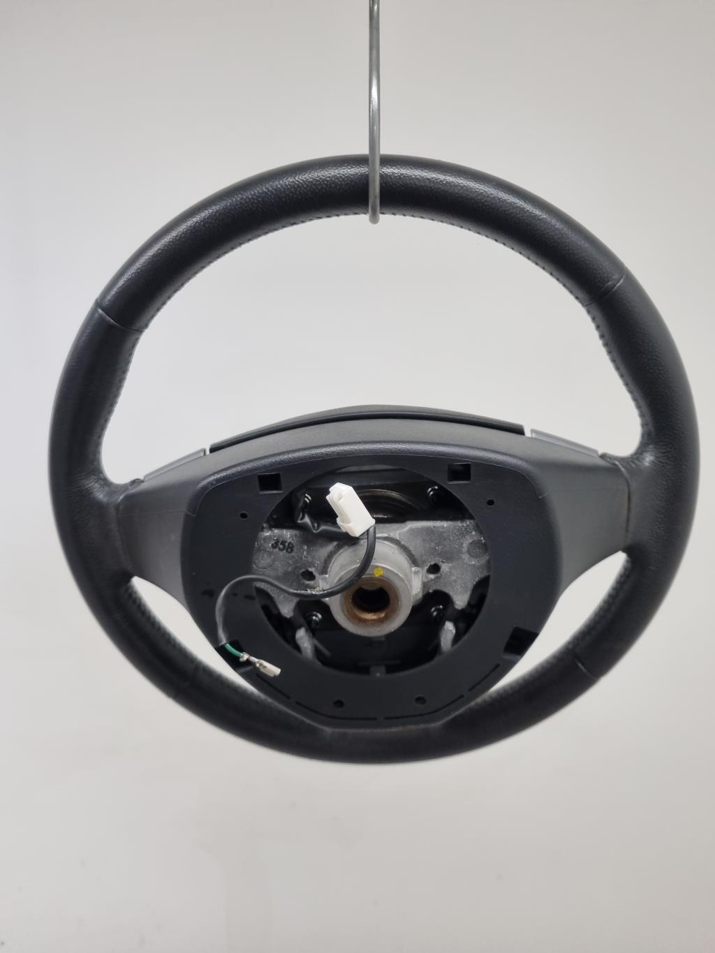 Volant SUZUKI SPLASH Essence - 1