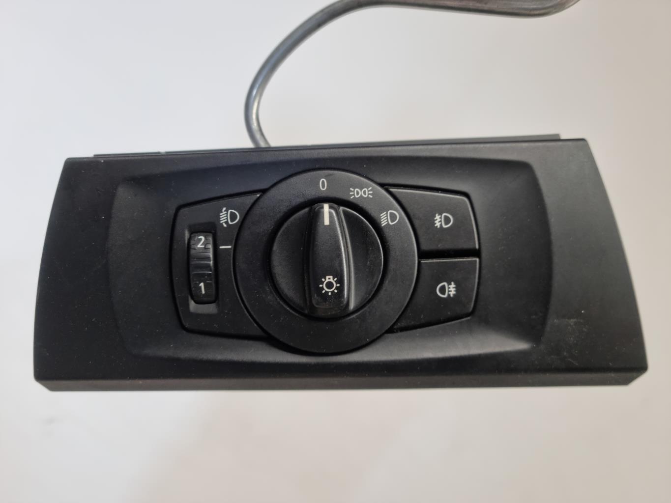 Commande de phare BMW SERIE 3 E91 TOURING PHASE 1 BREAK Diesel - 1