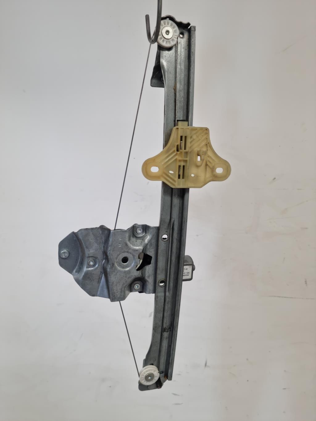 Leve vitre electrique avant droit RENAULT CLIO 4 PHASE 2 Diesel - 1