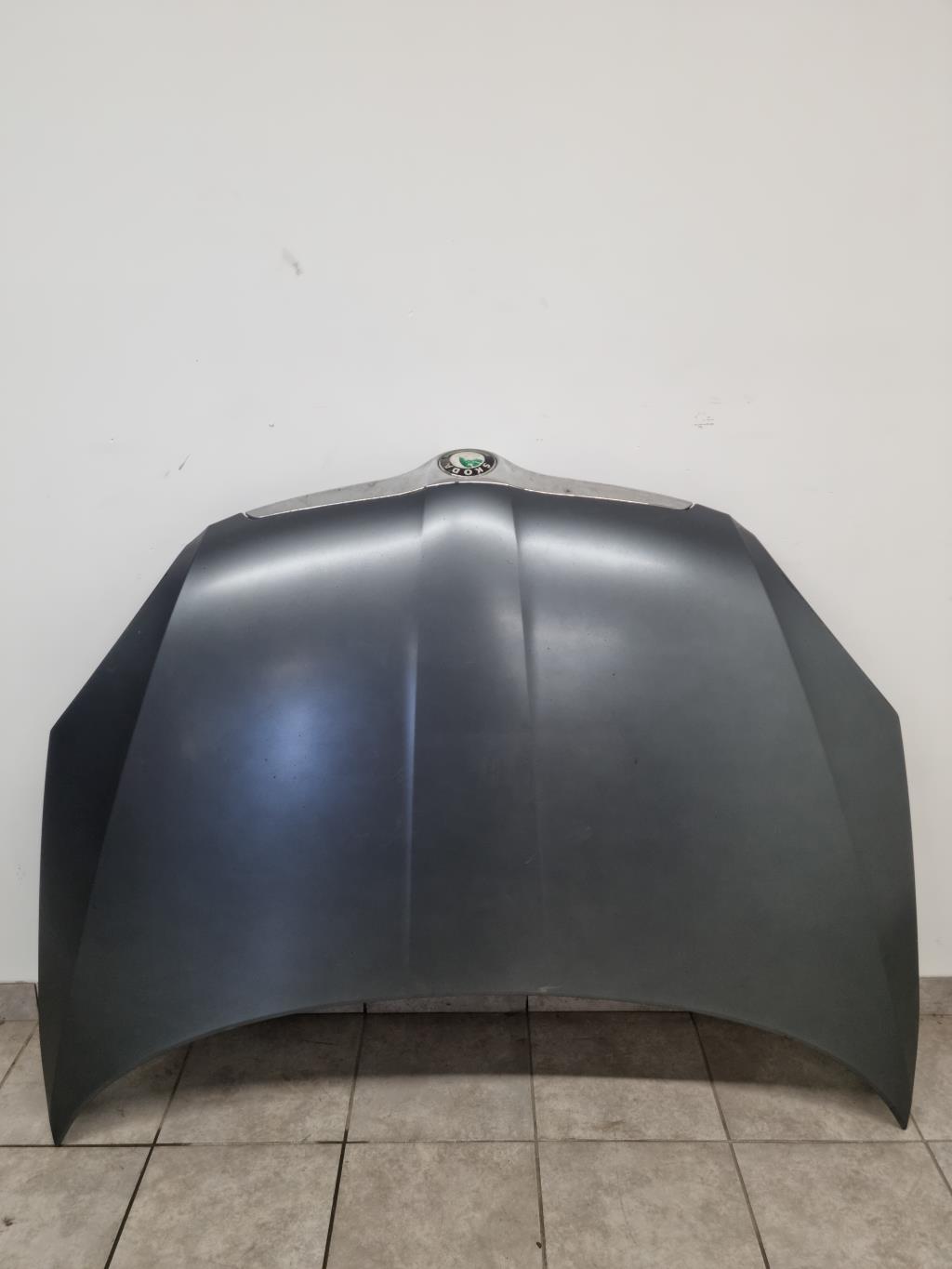 Capot SKODA FABIA 2 PHASE 1 Diesel - 1