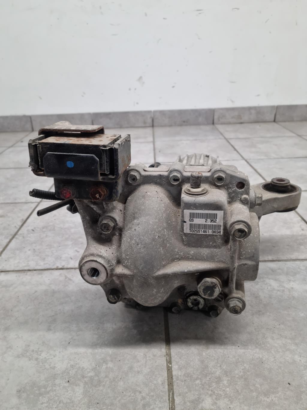 Pont (propulsion) PEUGEOT 4007 Diesel - 1